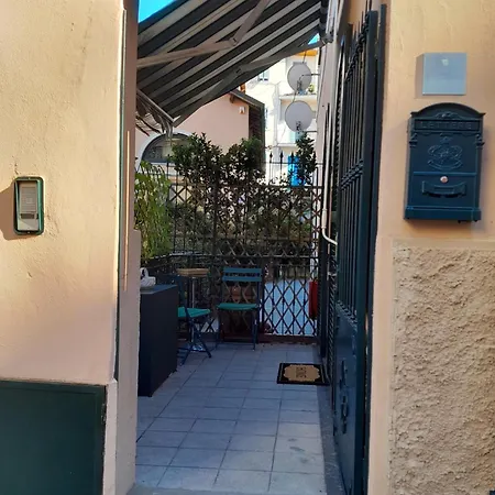 Casa Mare Blu Imperia